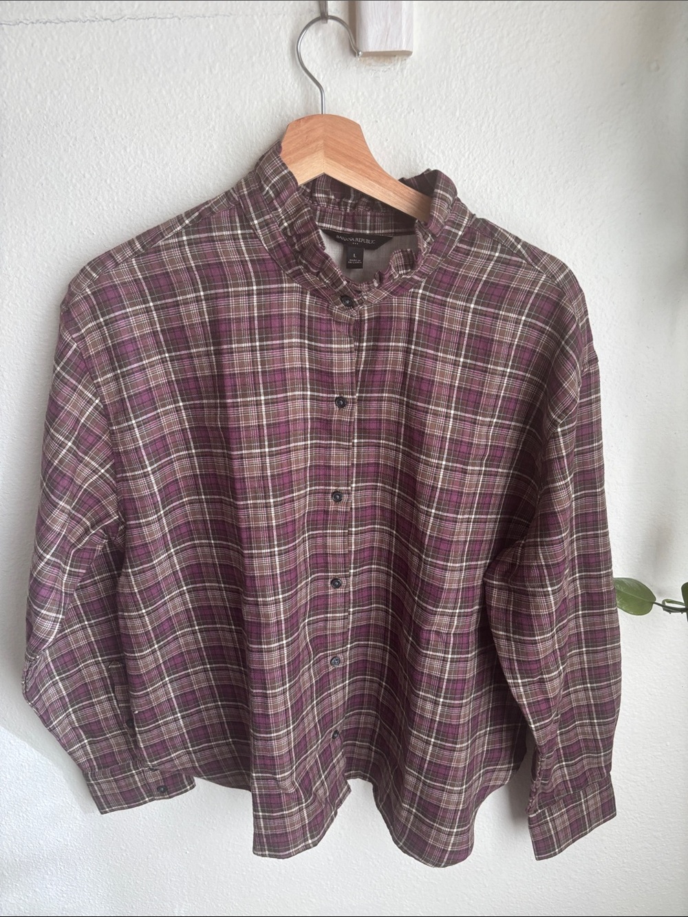 BANANA REPUBLIC Womens Flannel Shirt Sugar Plum Feminine Ruffle Trim Medium - Picture 8 of 11